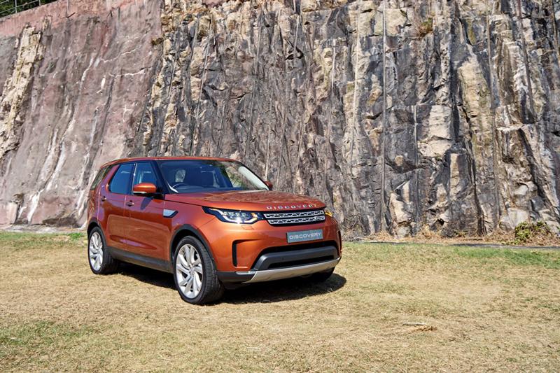 Land Rover Discovery HSE Luxury SUV新王者