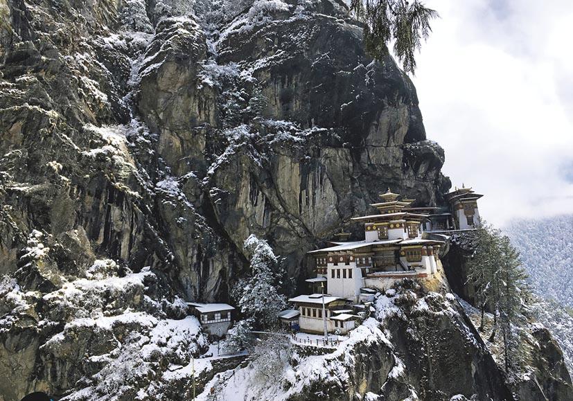 【不丹旅遊】世界十大寺廟之一  虎穴寺3120米絕壁