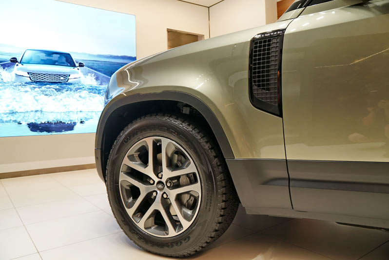驚天動地大革新 越野王Land Rover Defender今日首展
